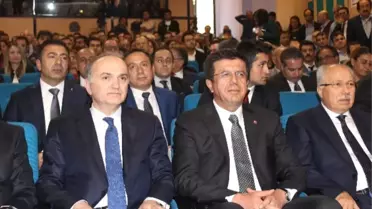 Bakan Zeybekci ve Özlü, Denizli'de Ar-Ge Tanıtım Toplantısına Katıldı