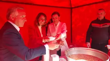 İpsala Belediyesinden Aşure İkramı