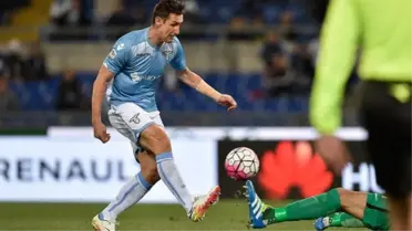 Klose Futbolu Bıraktı