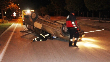 Konya'da Otomobil Takla Attı: 2 Yaralı