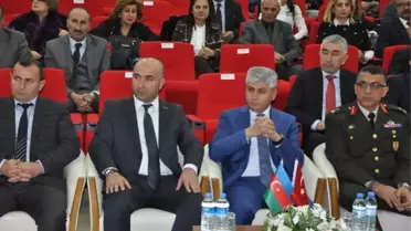 Azerbaycan'ın Bağımsızlığının 25. Yıldönümü Törenle Kutlandı