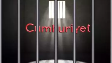 Cumhuriyet' Soruşturmasında 9 Tutuklama