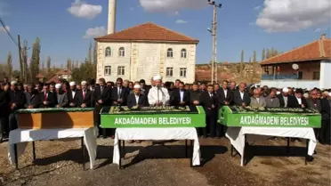Yozgat'ta Yanarak Hayatını Kaybeden 3 Kız Kardeş Son Yolculuğuna Uğurlandı