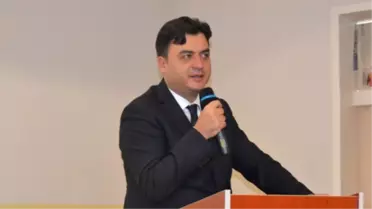 Genç Eğitimde Çıtayı Yükseltti