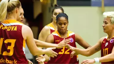 Fıba Kadınlar Avrupa Kupası - Dinamo Novosibirsk - Galatasaray: 58- 73