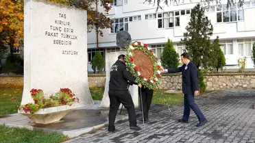 Büyük Önder Atatürk'ü Anıyoruz