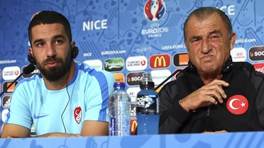 Fatih Terim, Kosova Maçında Arda Turan'a İlk 11'de Şans Verecek