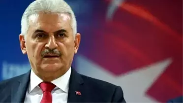 Aktüel Görüntü) Başbakan Yıldırım: Ceketini Alıp Şapkasını Alıp Gidenlerden Olmadık
