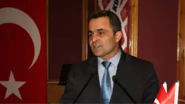 Yavuzaslan, Yakın Doğu Üniversitesi'nde Söyleşi Yapacak