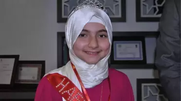 Fethiyeli Zeynep 10 Yaşında Hafız Oldu