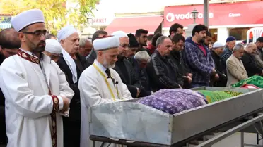 Kaza Kurbanı Anne- Oğul Yan Yana Defnedildi