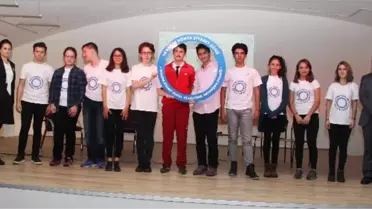 Onların Kahramanlıkları 'Parmak Uçları'nda