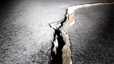 Yeni Zelanda'daki 7.5'lik Depreme Süper Ay mı Sebep Oldu?