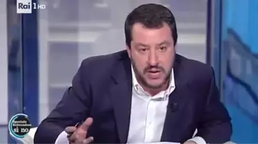 1 Litre Süt ve Benzinin Fiyatını Bilmeyen Ekonomi Bakanı Canlı Yayında Rezil Oldu