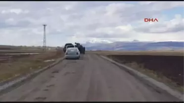Muş Pkk, Çamura Saplanan Bomba Yüklü Minibüsü Patlattı
