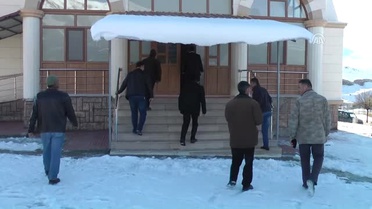 Öz Vatanlarında Ilk Cuma Namazını Kıldılar