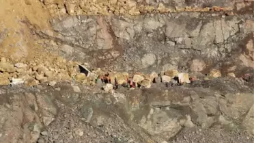 Siirt'te Maden Faciası! 13 İşçi Hala Toprak Altında