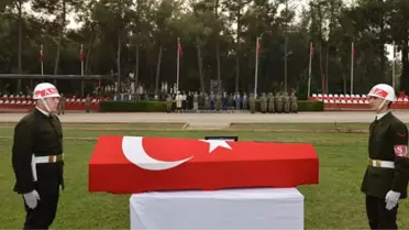 Şehidin Cenazesinde Feryatlar Yürekleri Dağladı