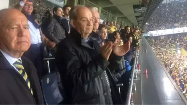 Fenerbahçeli Taraftarlar, Galatasaraylılara FETÖ'lü Küfür Etti