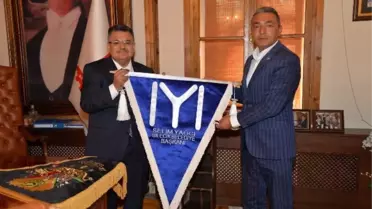 Başkan Yağcı'ya Karakeçili Yörükler Türkmenler Derneği'nden Ziyaret