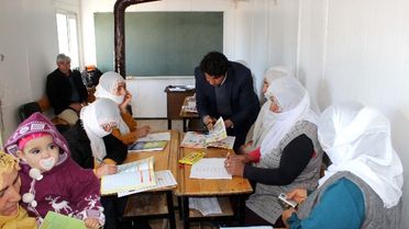 Fedakar Öğretmen