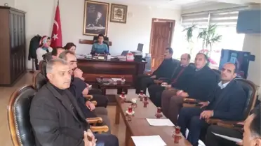 Kaymakam Şahin Muhtarlarla Bir Araya Geldi