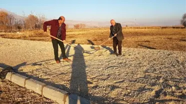 Sultan Sazlığı'na Yeni Kamelyalar Yapılıyor