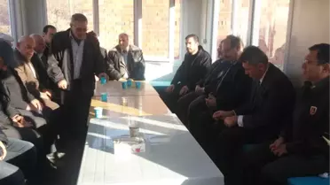 Vali Canbolat Şehit Kaymakamın Ailesini Ziyaret Etti