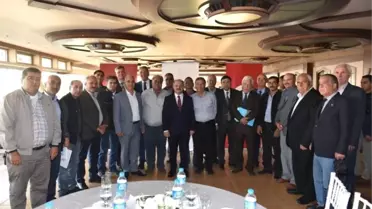 Vali Çakacak, Mezitli Mahalle Muhtarlarıyla Buluştu