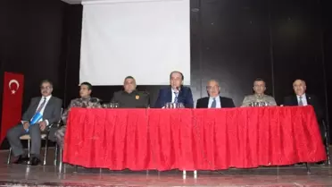 Yetkililer Muhtarların Sorunlarını Dinledi