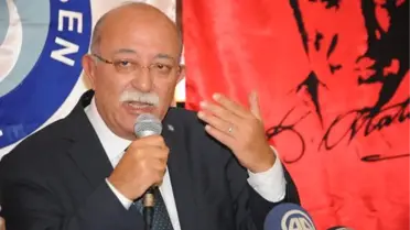 Kamu-Sen Başkanı: Açığa Alınanlara Arkamızı Dönmeyeceğiz