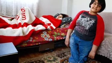 Elleriyle Yürüyen' Arzu Okullu Olmak İstiyor