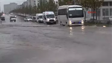 Çorlu'da Caddeler Göle Döndü