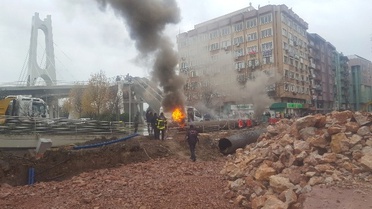 Tramvay Çalışması Sırasında Çıkan Yangın Paniğe Yol Açtı