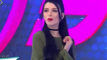 Aleyna'nın Sarışınlara Demediği Kalmadı!