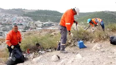 Cleaning Up İn Silifke Castle