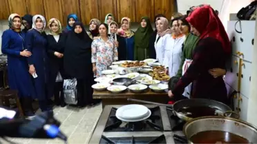 Şanlıurfa'da Kadınlar Geleneksel Lezzetleri Öğreniyor