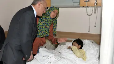 CHP'li Bingöl, Yurt Yangınından Kurtulan Çocukları Ziyaret Etti