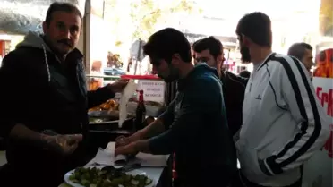 Engellilere Ücretsiz Çiğköfte İkramı