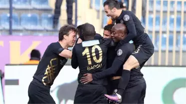 Futbol: Spor Toto Süper Lig