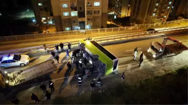 İzmit'te Halk Otobüsü Devrildi: 10 Yaralı