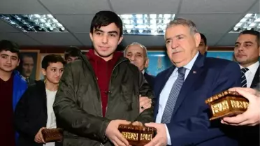 Başkan Mahçiçek, 'Esnaf İhanet Etmez'