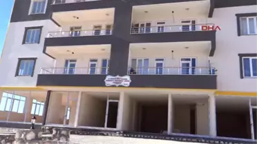 Adıyaman - Yaptırdığı Binaya Şehit Ikiz Polislerin Ismini Verdi