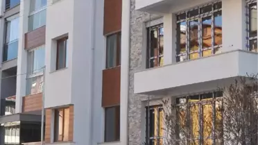 Cam Silerken 4'üncü Kattan Düşen Kadın Öldü