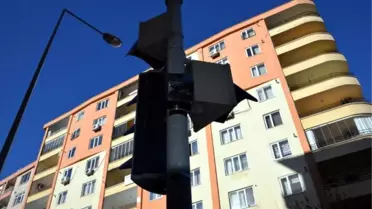 Diyarbakır'da Trafik Işıklarındaki Çift Dilli Sesli Uyarı, Engellileri Memnun Etti