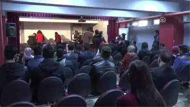 Elazığ'da 'Bir Çocuk'ta Sen Giydir' Kampanyası