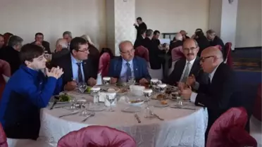 Başkan Albayrak, Büyükerşen İçin Verilen Kahvaltıya Katıldı