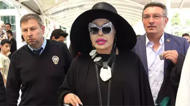 Bülent Ersoy'dan İsmet Sezgin Anısına Duygulandıran Mektup