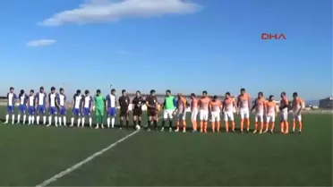 Gaziantep Amatör Futbolcu Maçta Gol Atıp Polislere Sarıldı