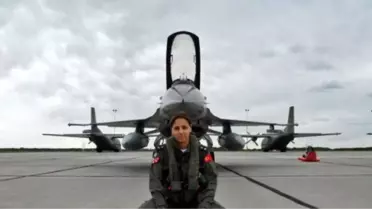 Dha Yurt - Diyarbakır'da F-16 Savaş Uçağı Düştü, Pilot Sağ Kurtuldu (2) - Yeniden